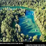 Hotell Im Zentrum Fuer Visionen 4*