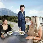 Im Zentrum Fuer Visionen Puch bei Hallein