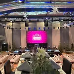 Im Zentrum Fuer Visionen Отель 4*