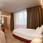 호텔 Im Zentrum Fuer Visionen 푸츠베이할레인