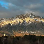Im Zentrum Fuer Visionen Hotell Puch bei Hallein