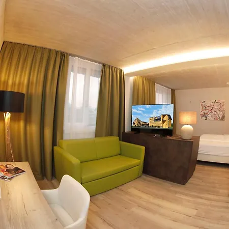 Hotel Im Zentrum Fuer Visionen Puch bei Hallein