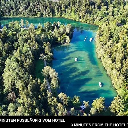 Hotel Im Zentrum Fuer Visionen 4*