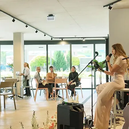 Im Zentrum Fuer Visionen