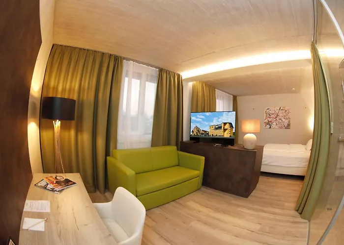 Ξενοδοχείο Im Zentrum Fuer Visionen Puch bei Hallein