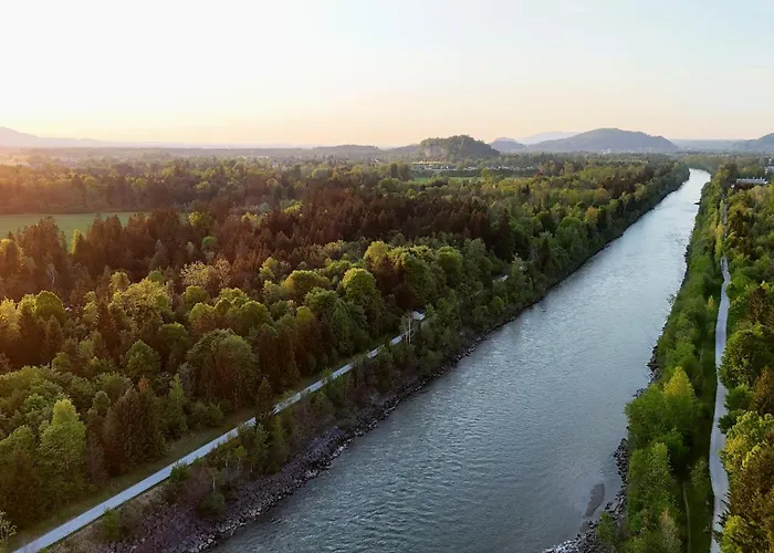 Im Zentrum Fuer Visionen Ξενοδοχείο Puch bei Hallein